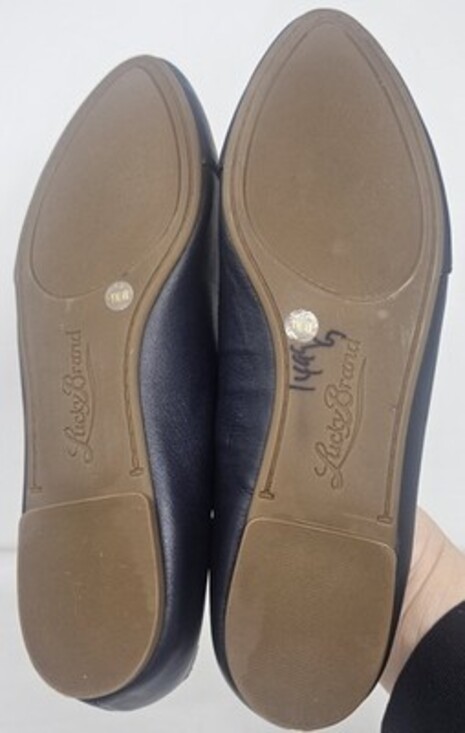 Lucky Brand Women's Archh Almond Toe Asymmetrical Ballet Flats Navy Size 9 - Picture 8 of 8